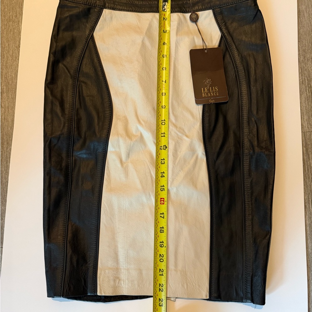 LEGIT LEATHER Black and Cream Panel Skirt Le Lis Blanc (Brazilian brand) NWT - Picture 3 of 4